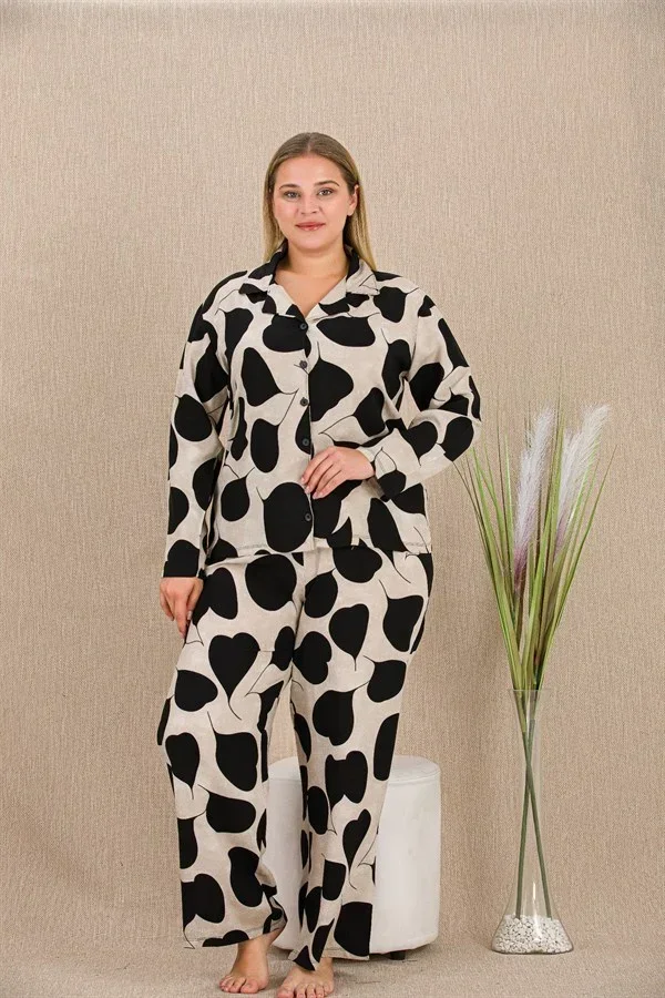 Büyük Beden Siyah Beyaz Kalp Desenli Düğmeli Uzun Kol Viskon Pijama Takımı görsel 2