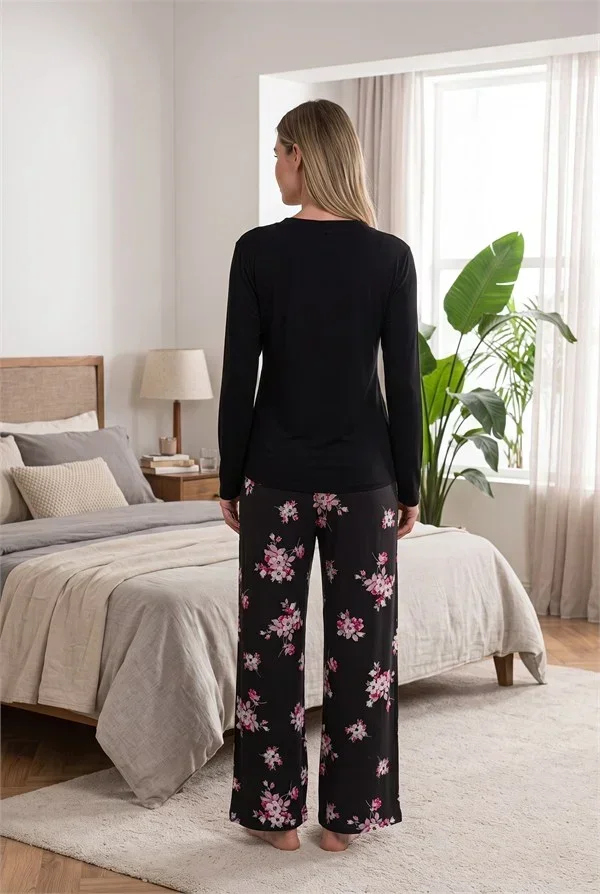 Şık Tasarım Çiçek Desenli Geniş Paçalı Yumuşak Dokulu Viskon Kumaş V Yaka 2'li Pijama Takımı görsel 3