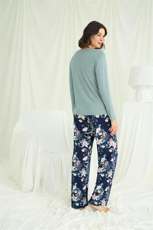 Çiçek ve Yaprak Desenli Baskılı Pijama Takımı görsel 5