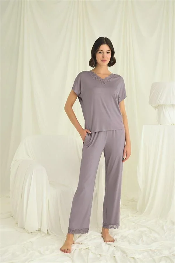 Kısa Kollu V Yakalı Dantelli Pijama Takımı görsel 5