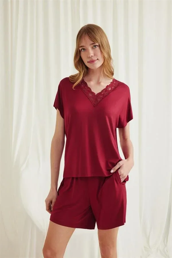 Kısa Kollu Dantelli V Yaka Şort Pijama Takımı görsel 4