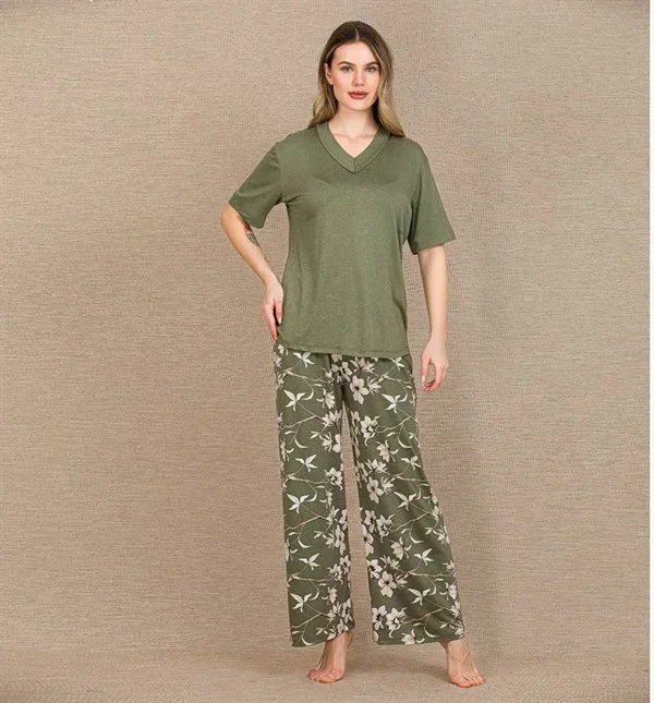 Şık Tasarım Çiçek Desenli Yeşil Kısa Kol Viskon Pijama Takımı