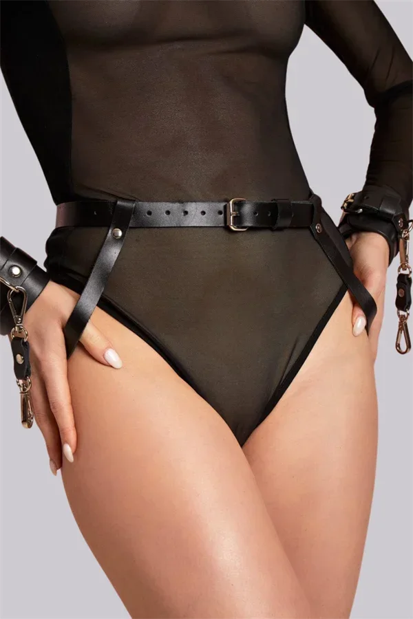 Arkadan ve Önden Bağlanabilir Siyah Deri Bilekli Harness görsel 2