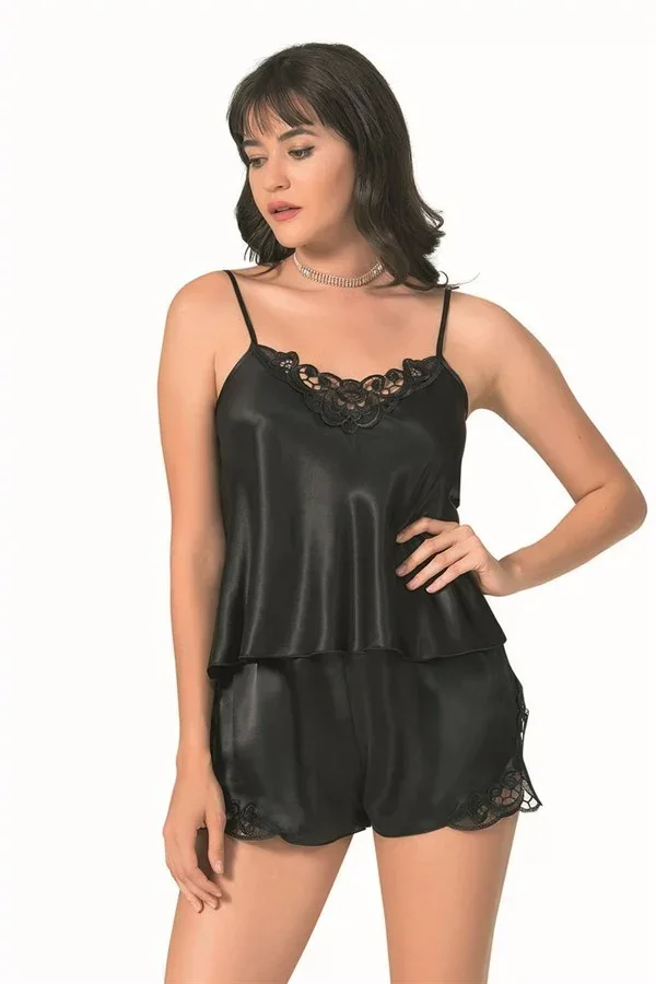 Şık Tasarım Yumuşak Dokulu Dantel İşlemeli Siyah Saten Babydoll Şort Takımı