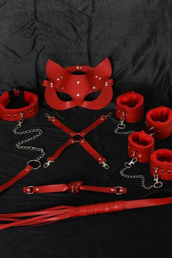 Kırmızı İçi Tüylü Maske,Kol,Bacak,Ağız Topu,Tasma Harness Set