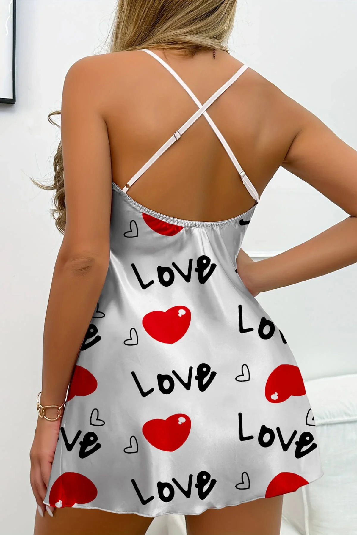 Love Desenli Beyaz Saten Gecelik görsel 5