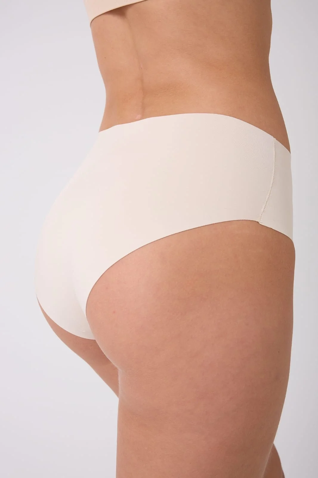 Freshness 1003 Lazer Kesim Silikonlu Slip Korse görsel 2