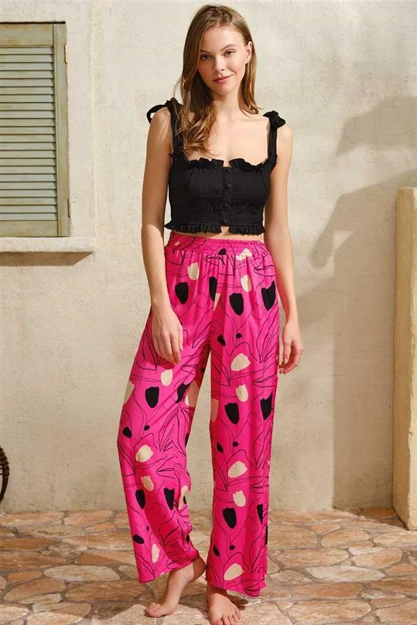 Kalın Askılı Viskon Çiçek Desenli Sırt Aksesuarlı Yazlık Dantel Detaylı Pijama