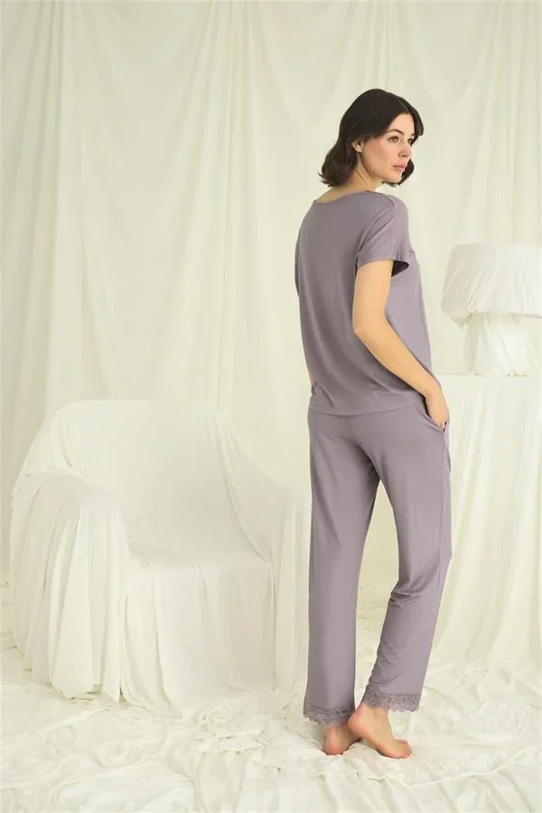 Kısa Kollu V Yakalı Dantelli Pijama Takımı görsel 7