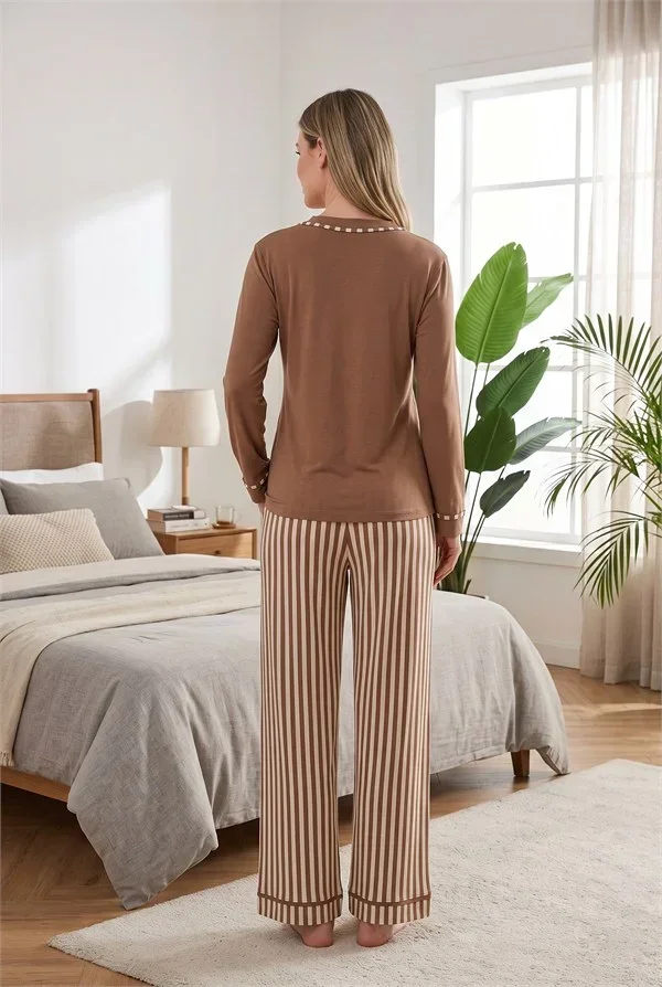 Şık Tasarım V Yaka Biyeli Viskon Geniş Paçalı Çizgili 2'li Loungewear Pijama Takımı görsel 3