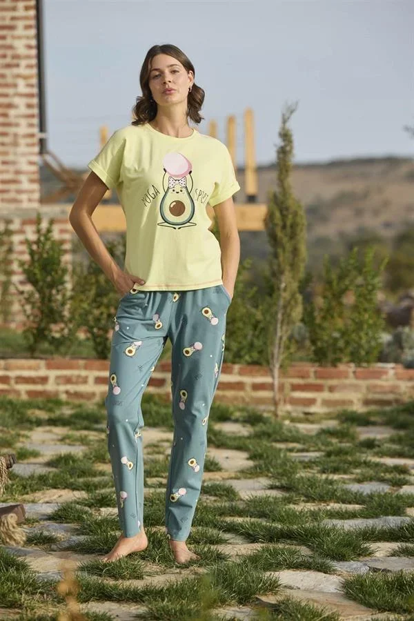 Desenli ve Baskılı "Yoga Sport" Pijama Takımı görsel 2