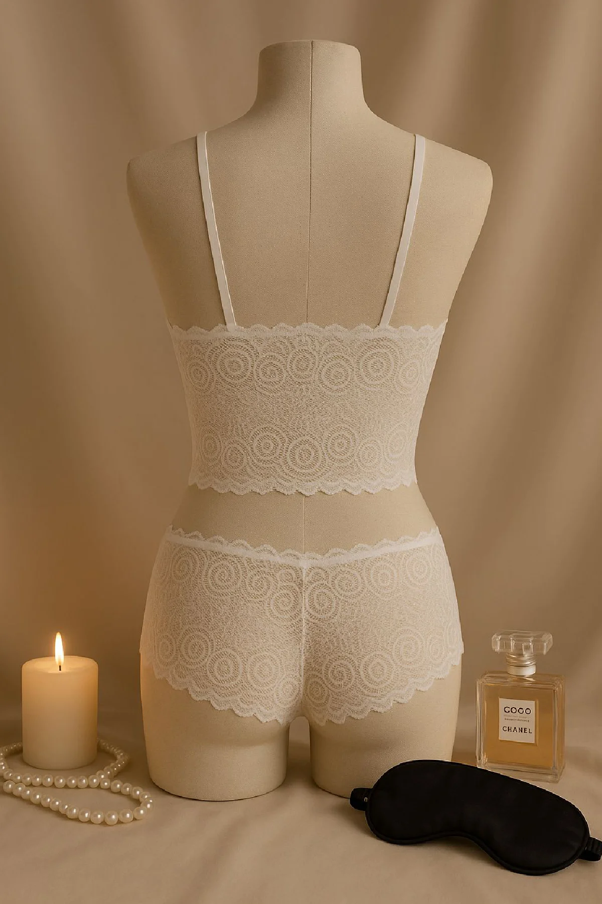 Kadın Beyaz Dantel Bralet Şort Takımı – Romantik ve Zarif İç Giyim görsel 3