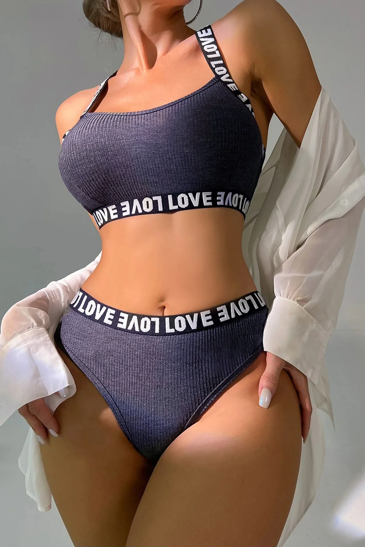 Kadın Lacivert Çapraz Sırt Ve Love Yazı Detaylı Iç Çamaşır Takımi görsel 2