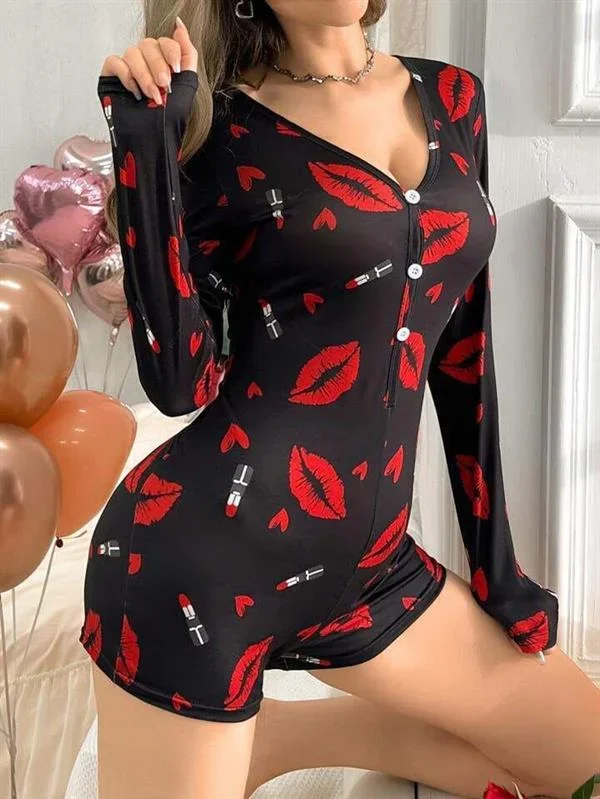 Pamuklu Kırmızı Ruj ve Öpücük Desenli Düğmeli Uzun Kol Tulum Pijama görsel 2
